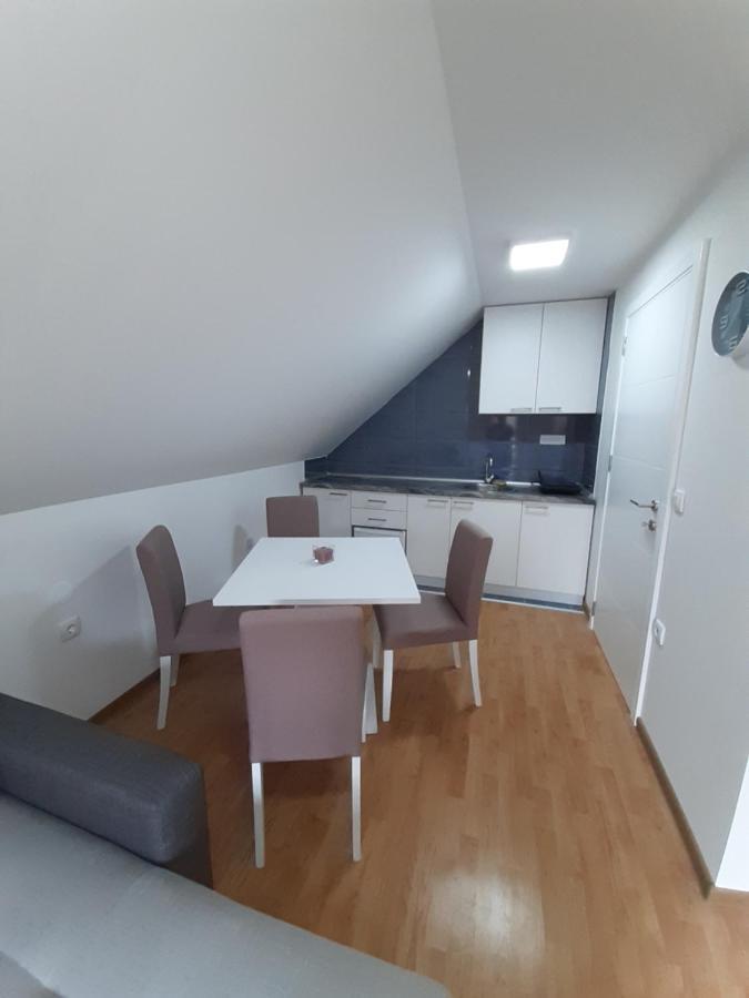 Apartman Djokovic โมกราโกรา ภายนอก รูปภาพ