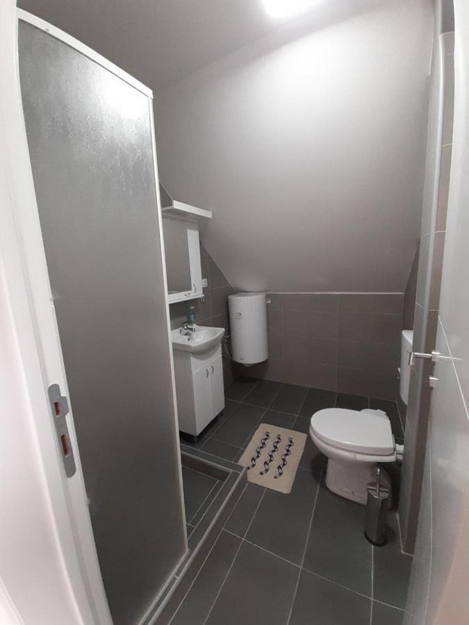 Apartman Djokovic โมกราโกรา ภายนอก รูปภาพ