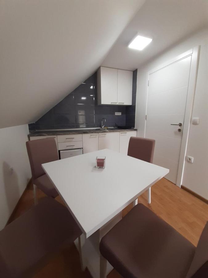 Apartman Djokovic โมกราโกรา ภายนอก รูปภาพ